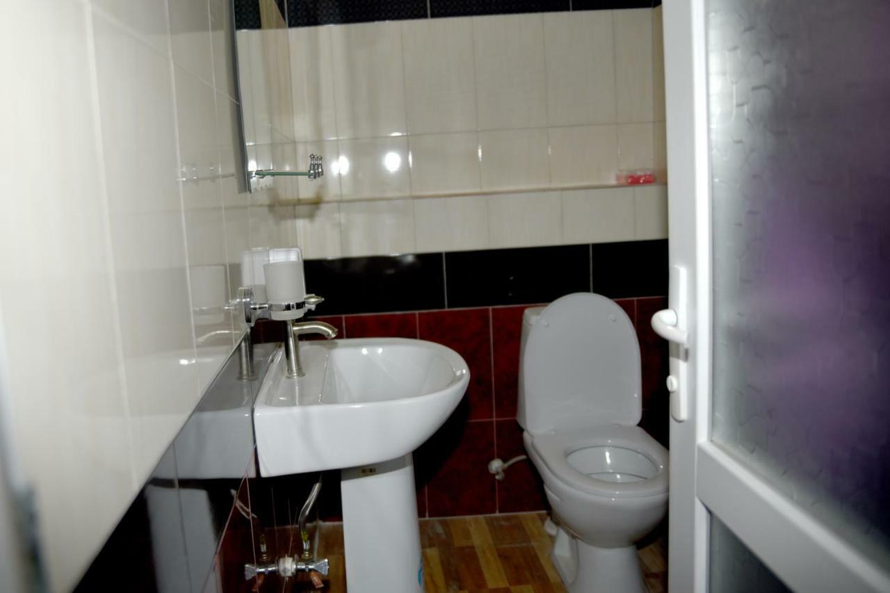 Nikala Bed and Breakfast Telavi Exteriör bild